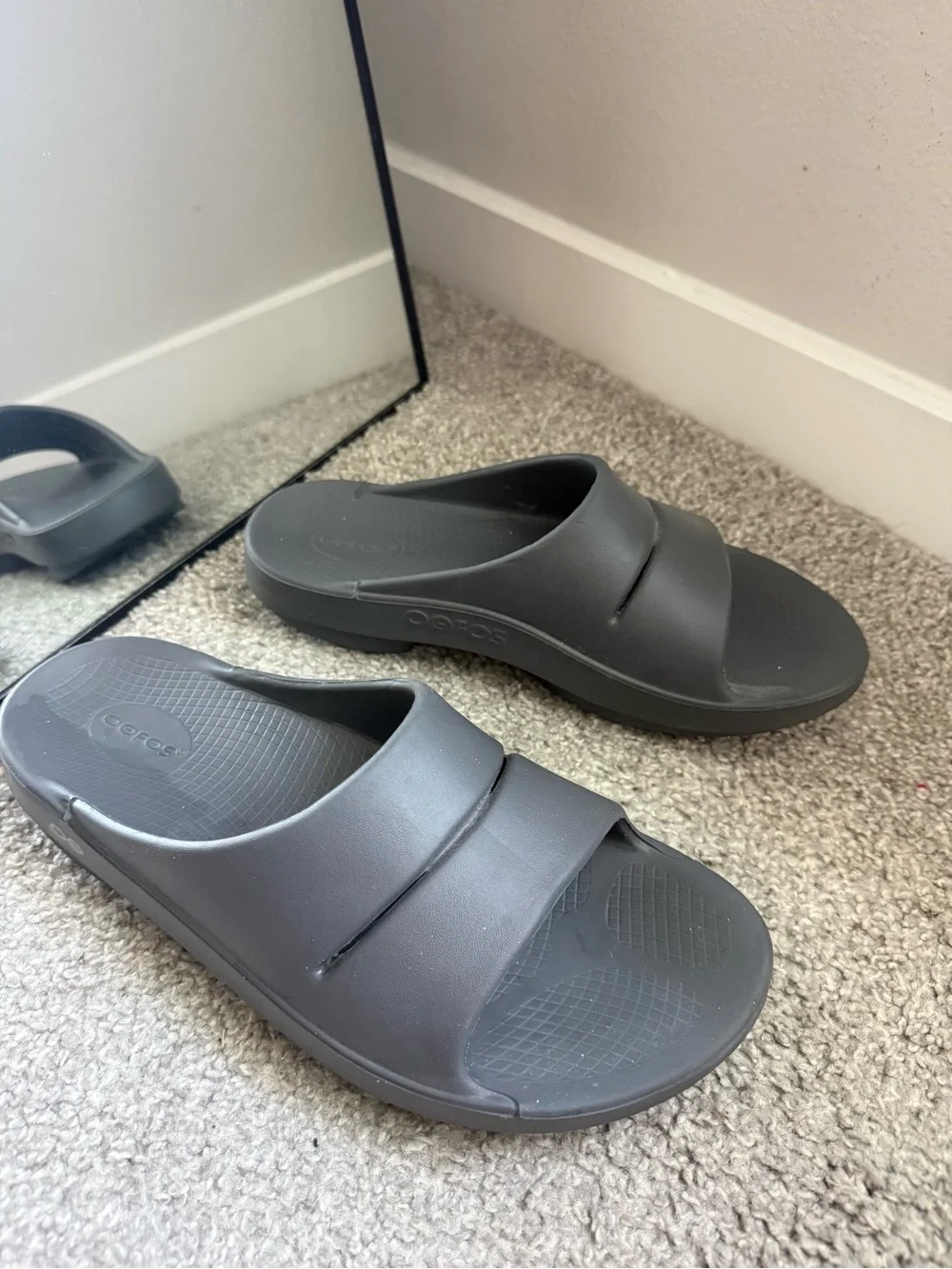 OOFOS‎ Ooahh Recovery Comfort Slide Sandals Slip On Grey Men's 11/Women's 13